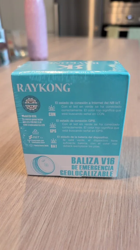 V16 DGT Approved Emergency Beacon  - Baliza V16 + Funda + Cargador + Ventosa photo review