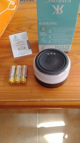 V16 DGT Approved Emergency Beacon  - Baliza V16 + Funda + Cargador + Ventosa photo review